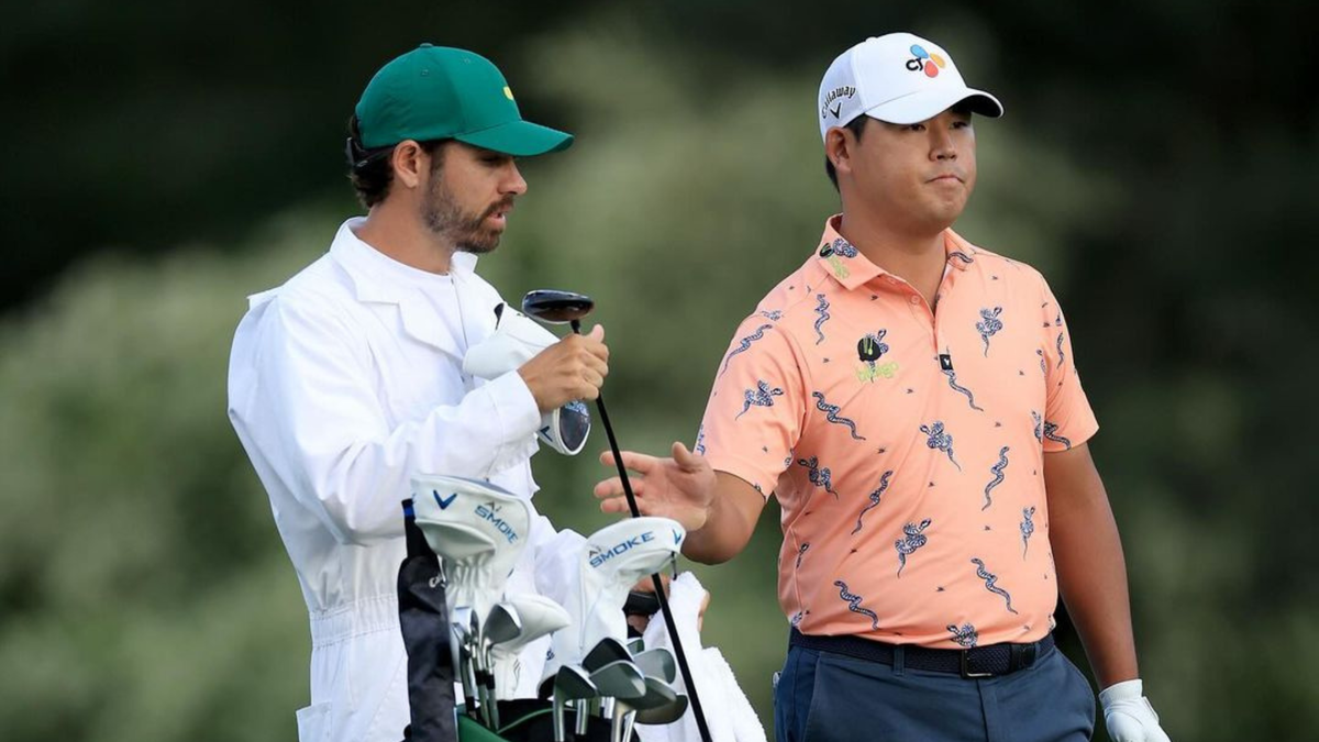 Meet Si Woo Kims Caddie: The Story of Manuel Manny Villegas