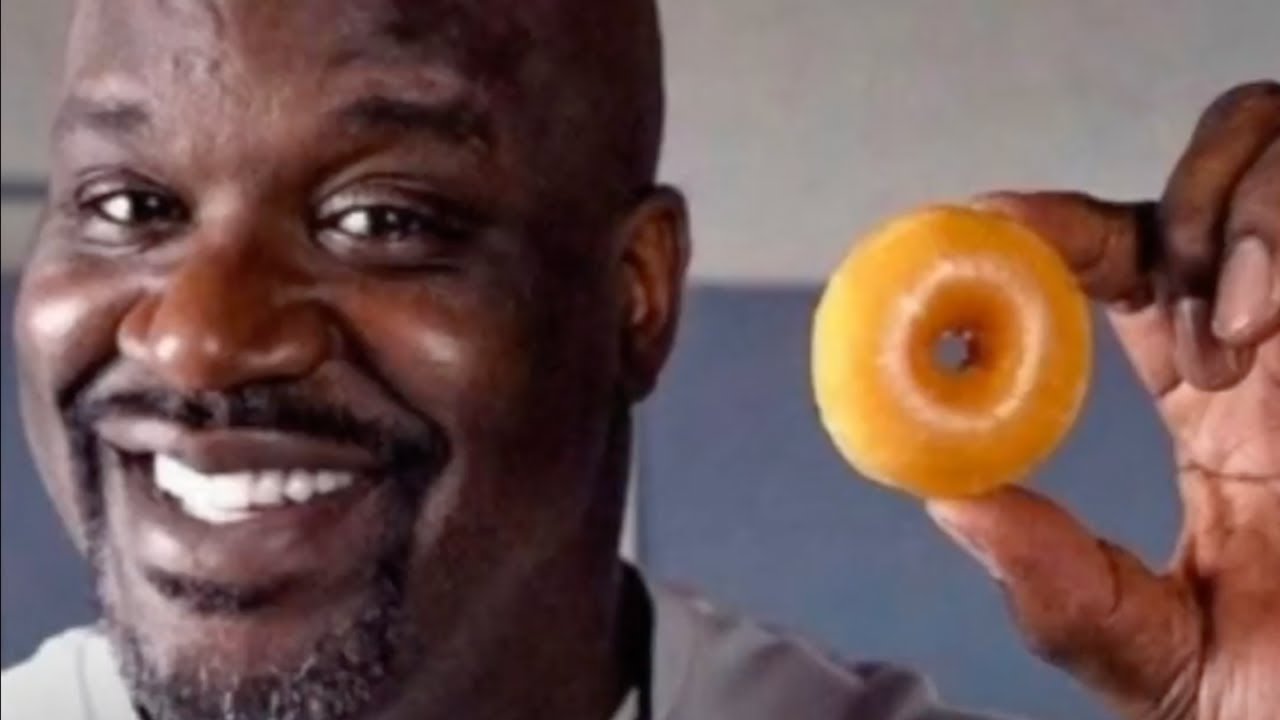 The Funniest Pictures of Shaquille ONeal Holding Random Objects