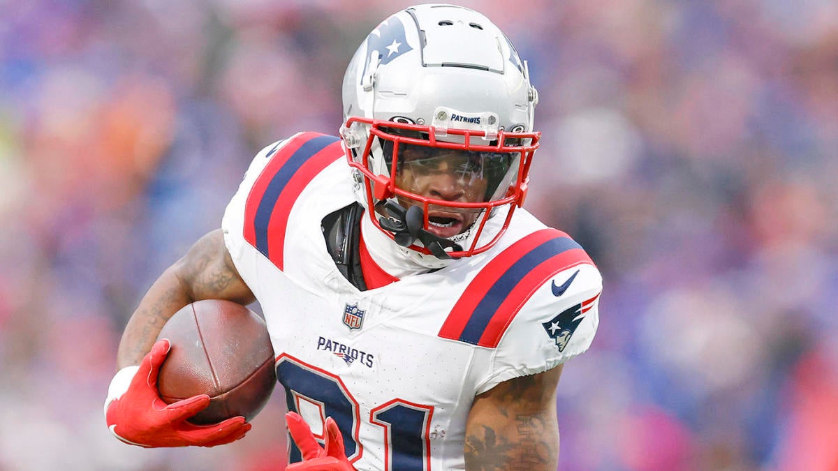 Demario Douglas Fantasy Projections: Can He Continue His Breakout in 2024?