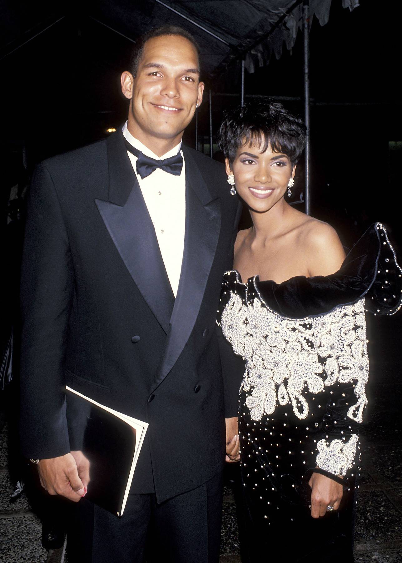 Derek Jeter and Halle Berry: The Truth Behind Their Rumored Romance