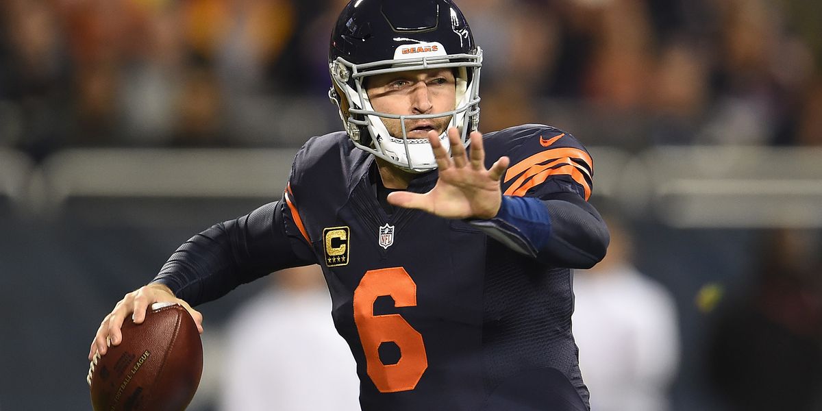 Top 10 Best Bears QBs in History: Who Makes the List?