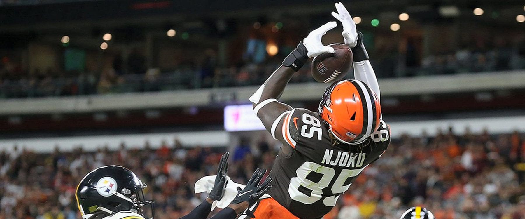 Should You Draft Kyle Pitts or David Njoku? Fantasy Football Advice