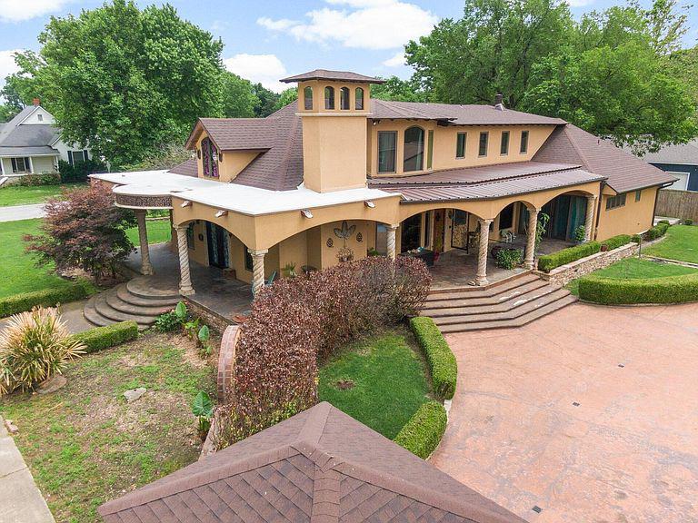 Where Does A.J. Hawk Live? Explore His $220,000 Mansion in Dublin, Ohio