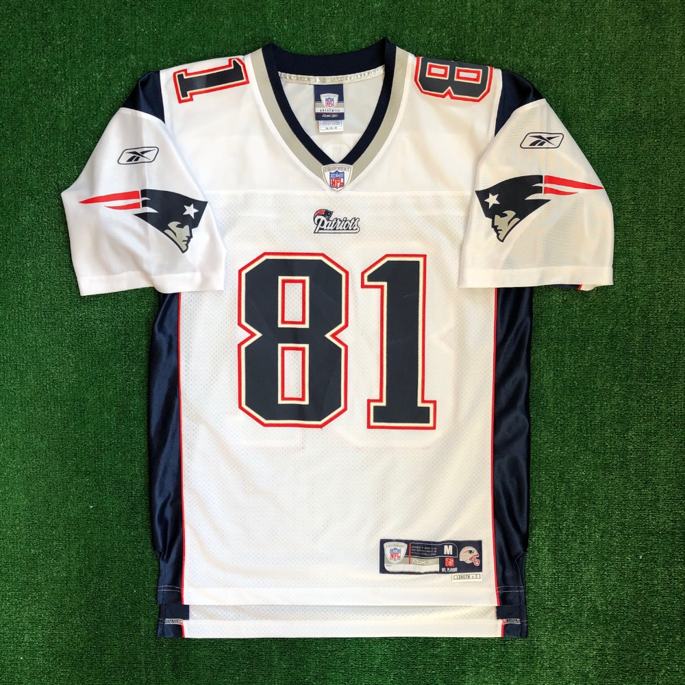 Randy Moss Patriots Jersey: Authentic vs Replica Guide