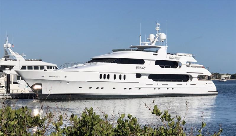 See Photos of Tiger Woods Yacht Amazing Luxury Life