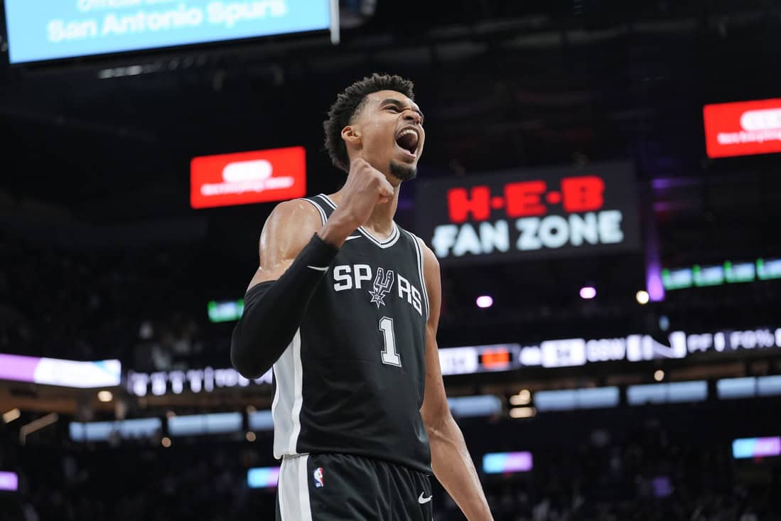 Hot Jazz vs Spurs Prediction: Score and Player Stats