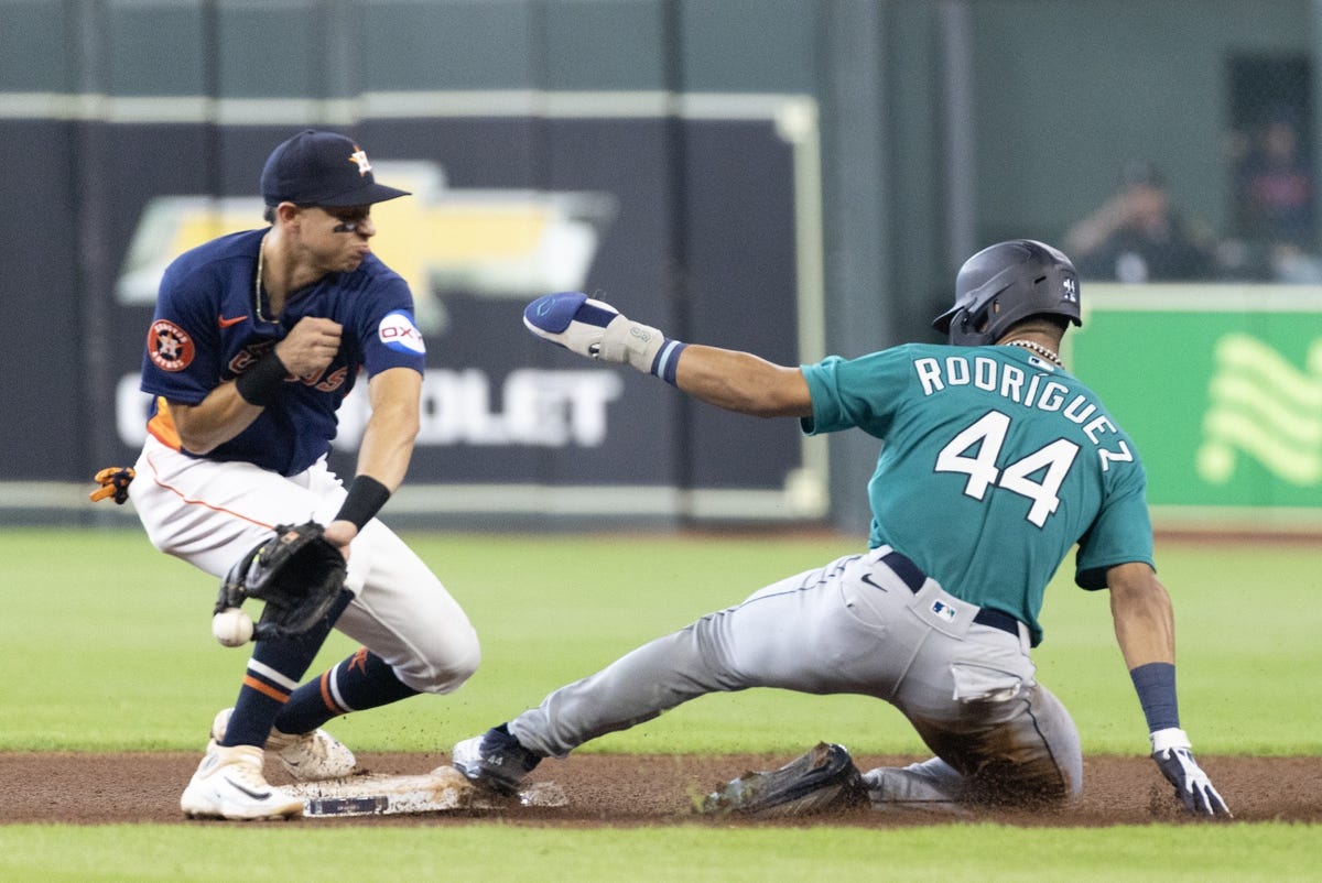 Astros vs Mariners Matchup: Top Player Performances and Stats