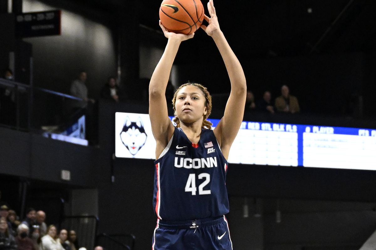 UConns Amari DeBerry Chooses Maryland: Transfer News (A Big Win for the Terps in Womens Basketball)