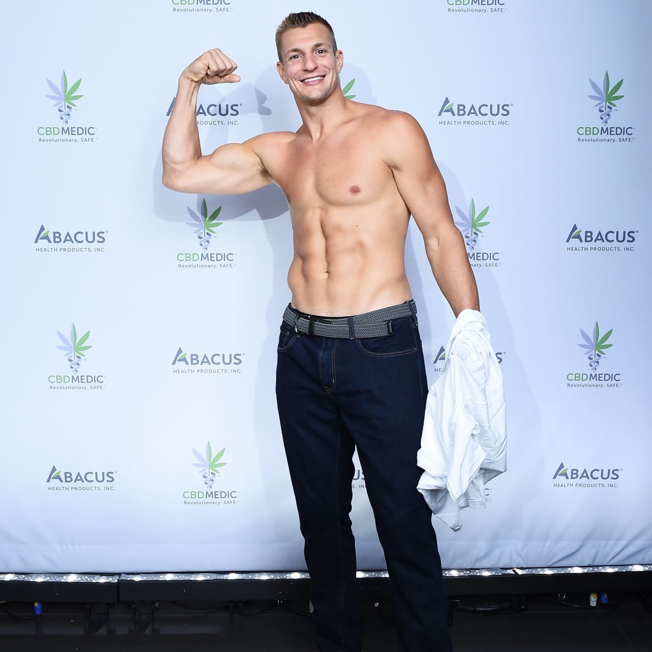 Rob Gronkowski Height and Weight: Lets Explore His Physique