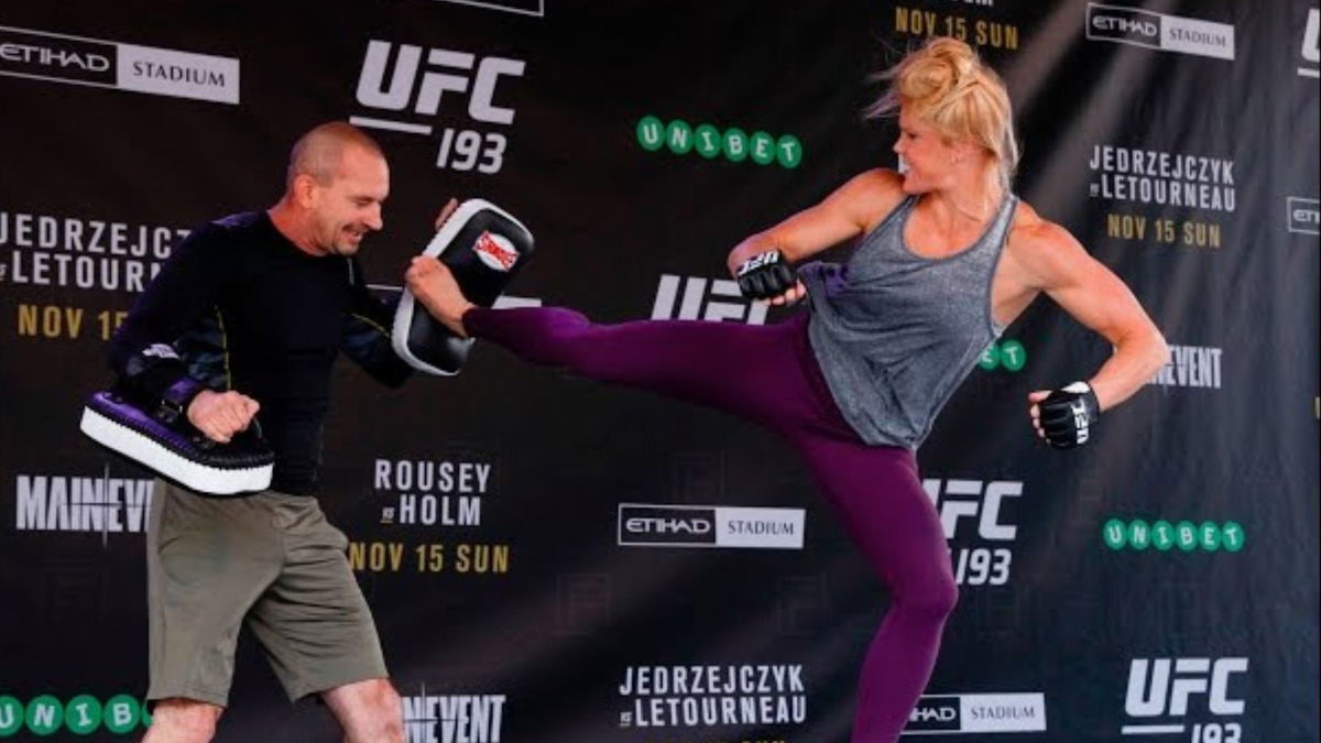 Holly Holm Kickboxing Training: How Did She Become a Champion (Tips and Techniques)?