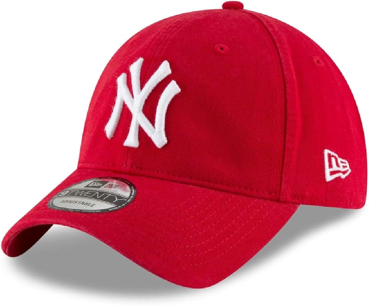 New York Yankees red cap: where to buy the best and how much are they?