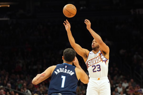 Eric Gordon Wingspan: A Key to His Defensive Skills?