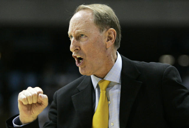 Homer Drew Valpo: The Story of a Coaching Icon.