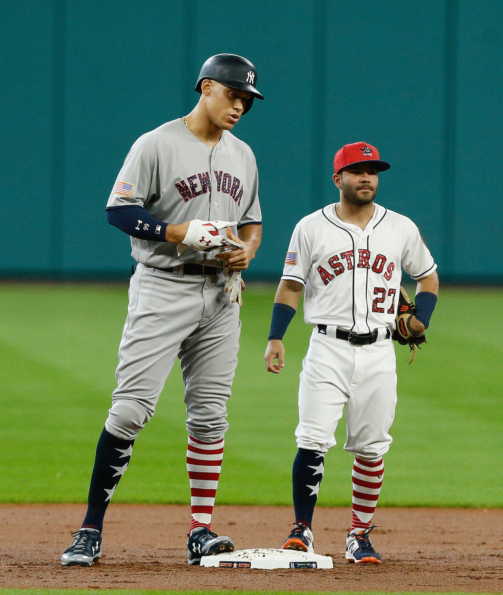 Astros Jose Altuve: How Tall Is He?  His Height and Other Surprising Facts!