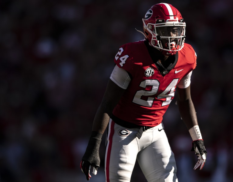 Malaki Starks: Is He the Next Big Thing in Football? Lets Find Out