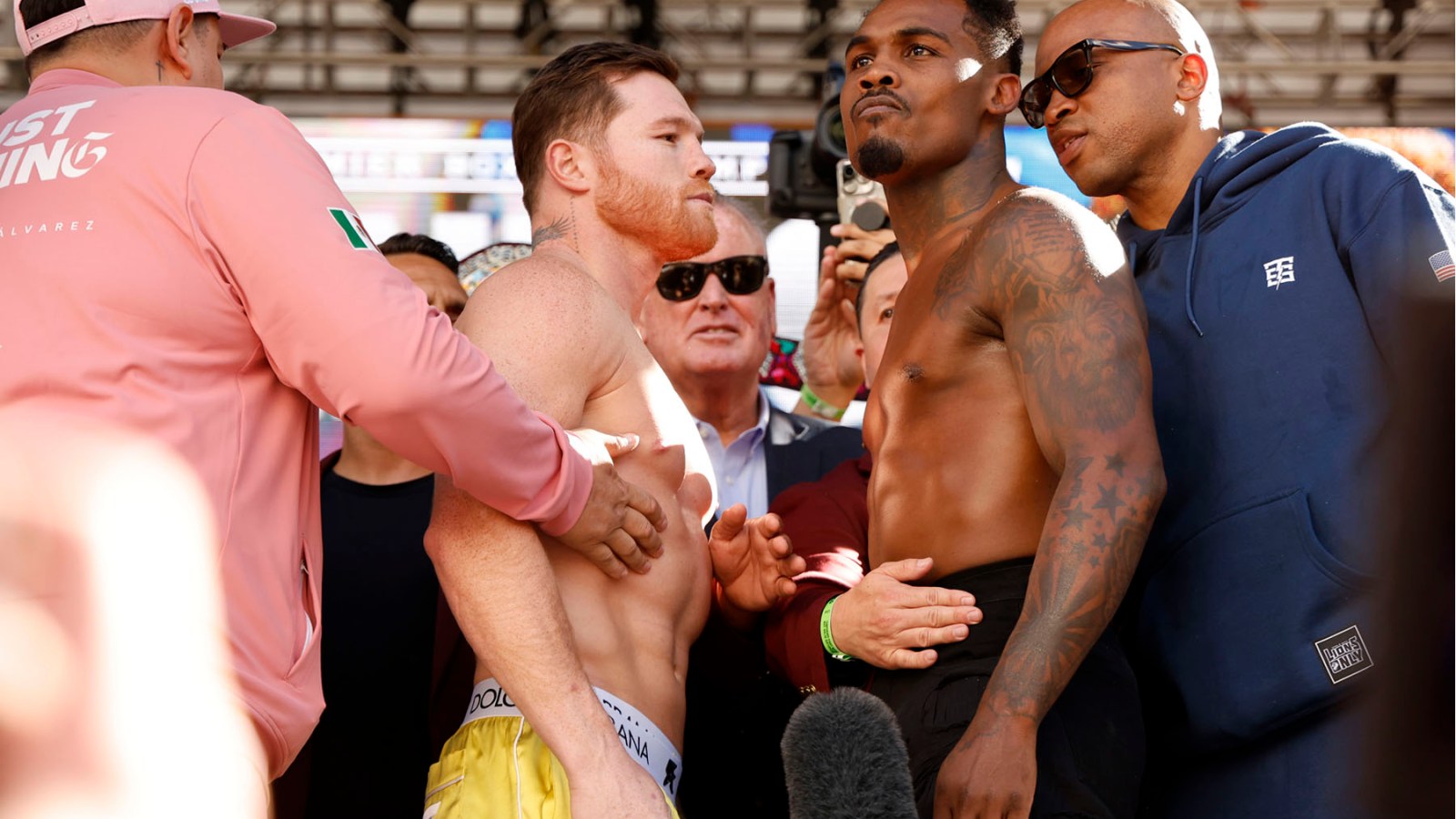 Canelo vs Charlo Purchase: Where to Buy and Watch the Fight?