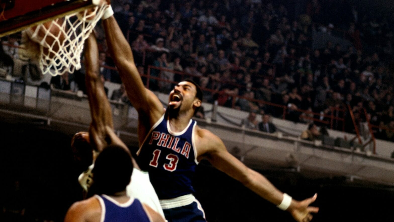 How Tall Is Wilt Chamberlain? Get the Details on This Basketball Legend!