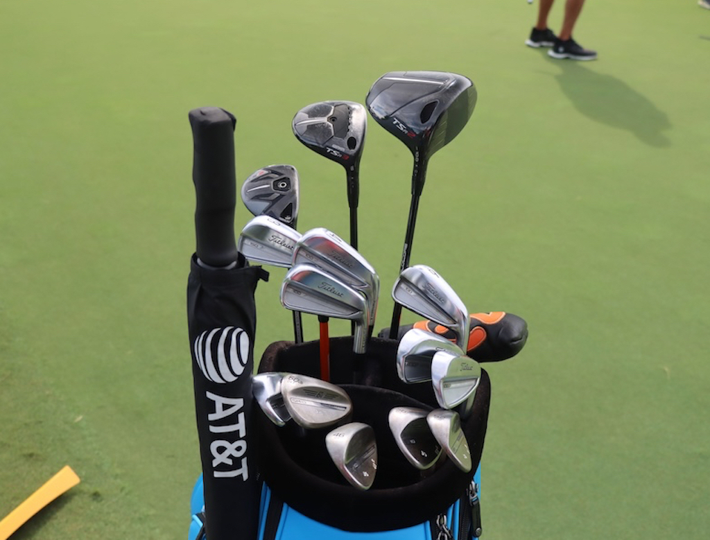 The Ultimate witb jordan spieth: See the Clubs of a Champion